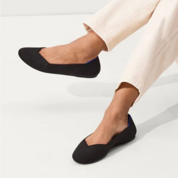 ROTHY’S THE FLAT BLACK/BLUE‎ TRIM SLIP ON SIZE 7.5 - Picture 1 of 6